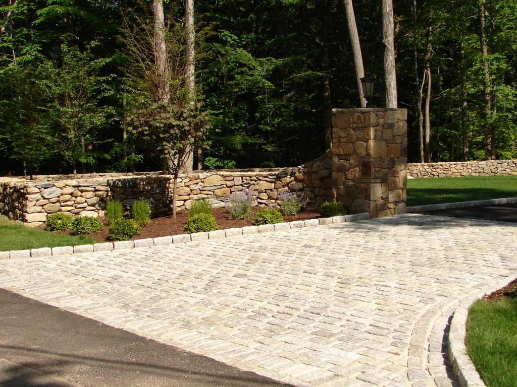 Pavers & Cobblestone